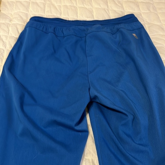 Greys Anatomy scrub pants - Picture 3 of 4